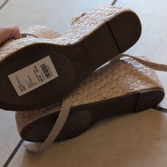 SOLD NEW Steven New York Ramey Raffia Platform Sandal Cream White Size 7.5 - Picture 11 of 12